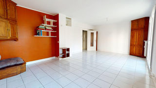  Appartement � vendre 5 pi�ces 82 m�