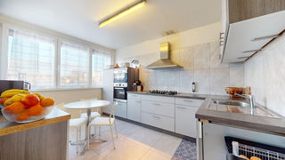  Appartement � vendre 5 pi�ces 104 m�