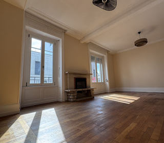  Appartement � louer 5 pi�ces 125 m�