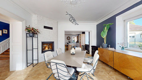   Roppe en exclusivit� Maison - 7 pi�ce(s) - 250 m�