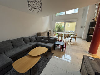  Duplex/triplex � vendre 6 pi�ces 161 m�