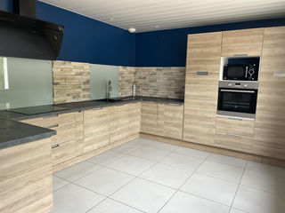  Maison � louer 5 pi�ces 174 m�