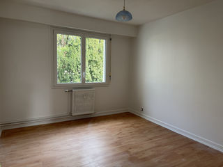  Appartement � louer 4 pi�ces 99 m�