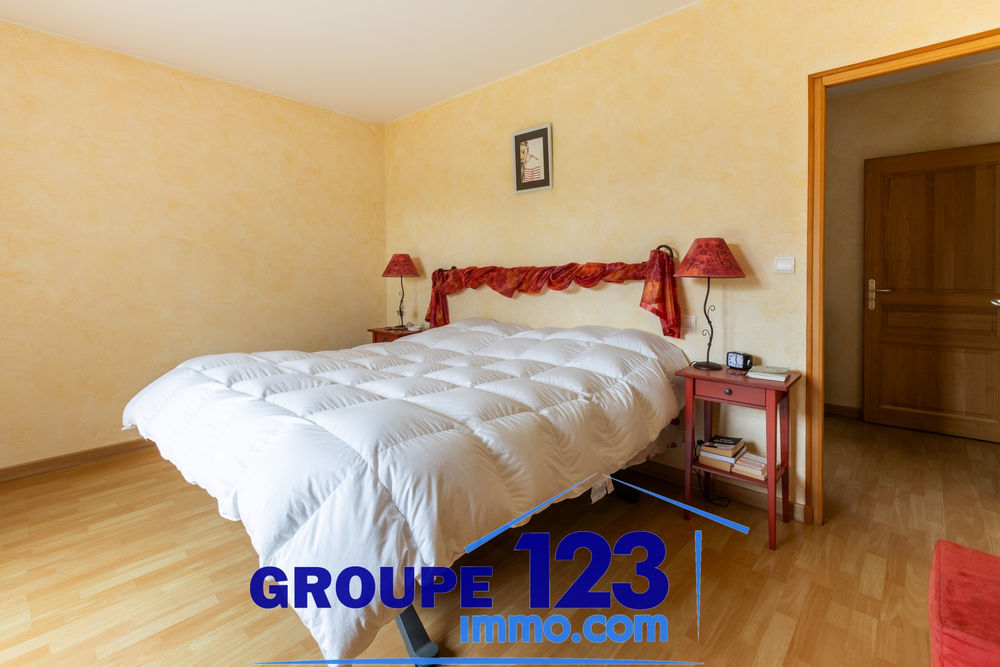 � vendre  Maison Champlay (89300)