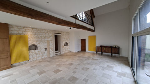   Maison de caract�re, 4 chambres Maison - 7 pi�ce(s) - 227 m�