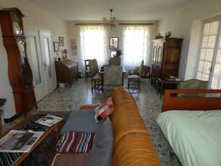  Maison � vendre 8 pi�ces 268 m�