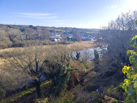   Maison Maison - 6 pi�ce(s) - 147 m�