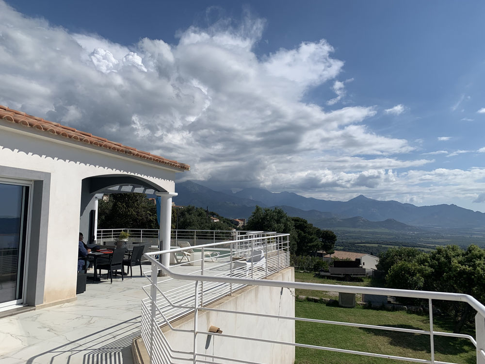 � vendre  Maison Lumio (20260)