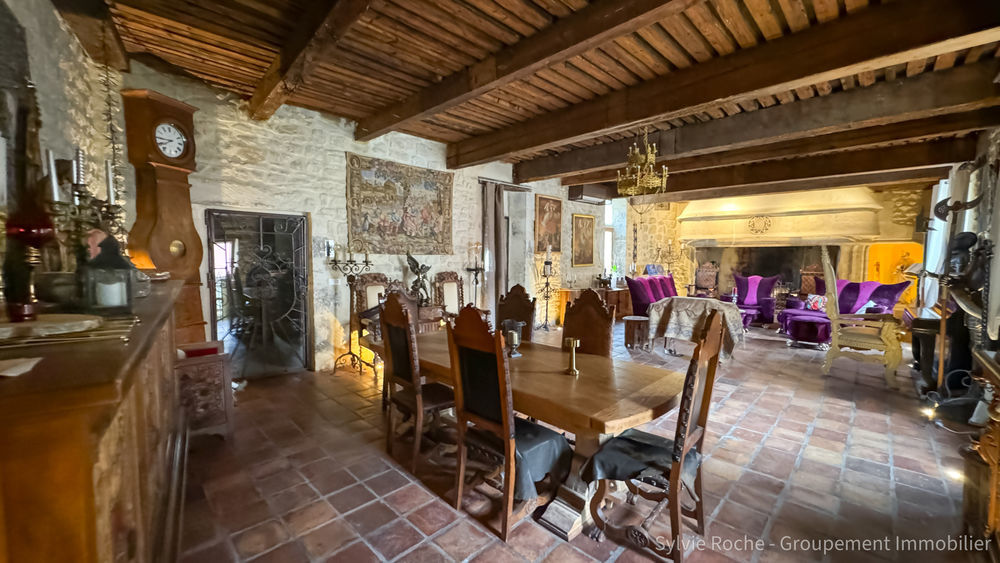 � vendre  Propri�t�/ch�teau Caderousse (84860)