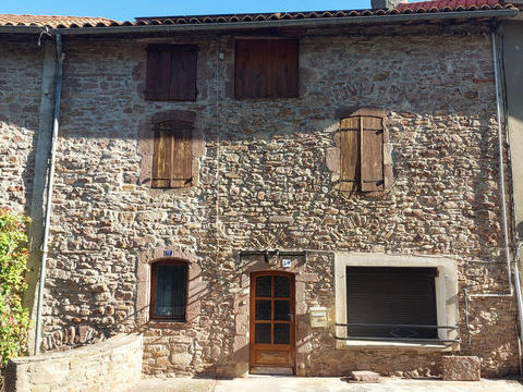   Maison en pierres Maison - 7 pi�ce(s) - 102 m�