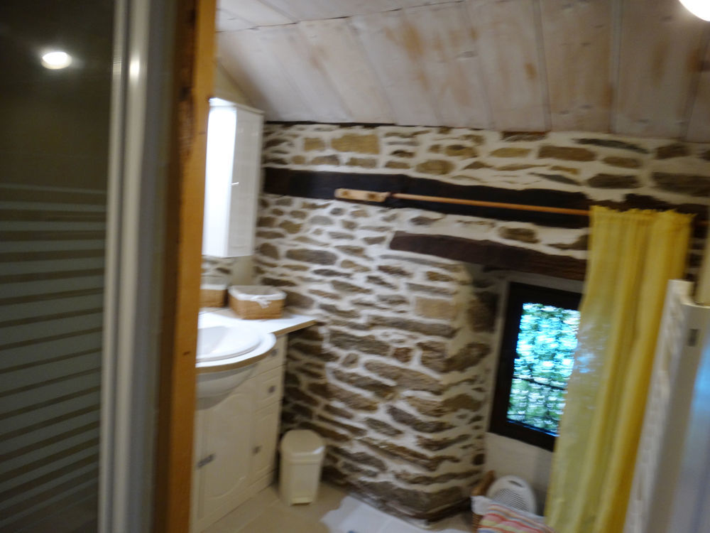 � vendre  Maison Saint-Andr�-Lachamp (07230)