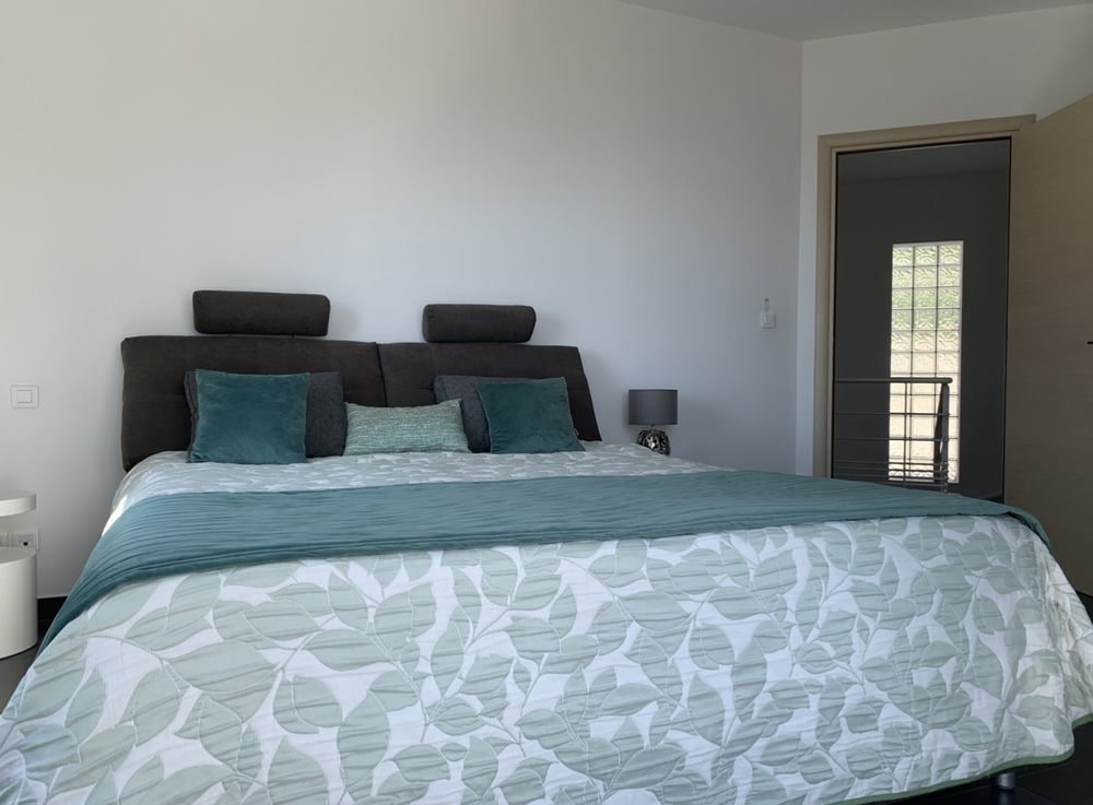 � vendre  Maison Lumio (20260)