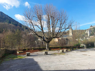  Maison � vendre 15 + pi�ces 1083 m�