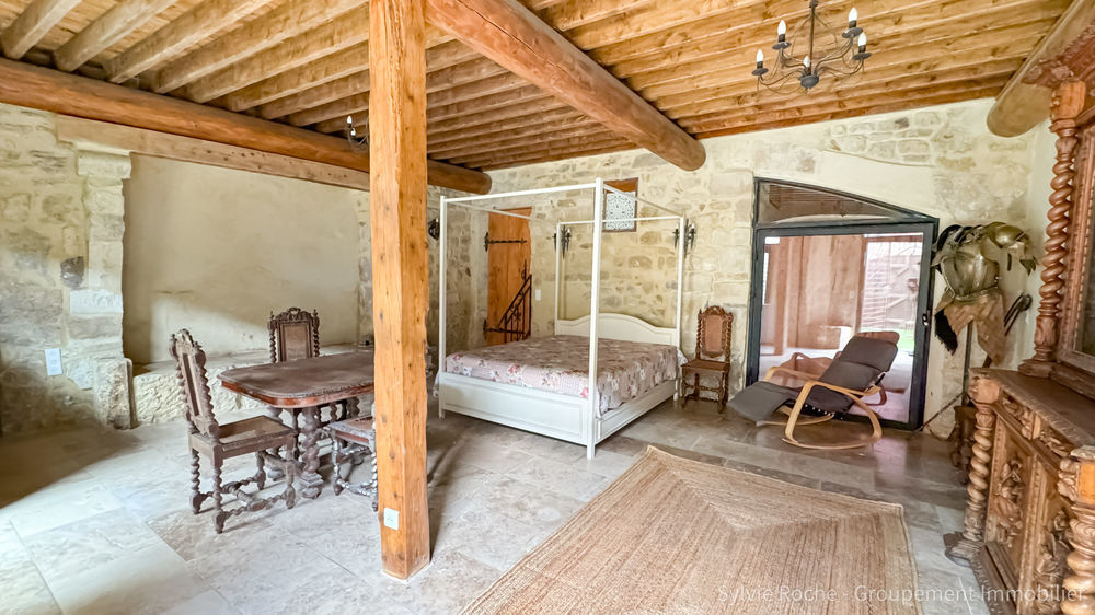 � vendre  Propri�t�/ch�teau Caderousse (84860)