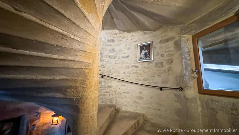 � vendre  Propri�t�/ch�teau Caderousse (84860)