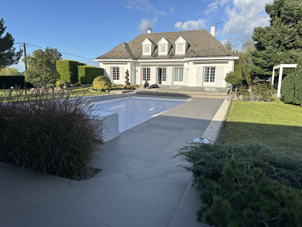 � vendre  Propri�t�/ch�teau Roanne (42300)