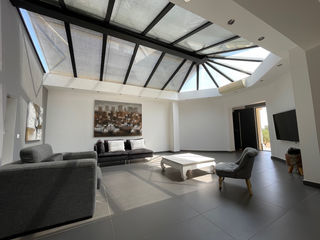  Maison � vendre 9 pi�ces 220 m�