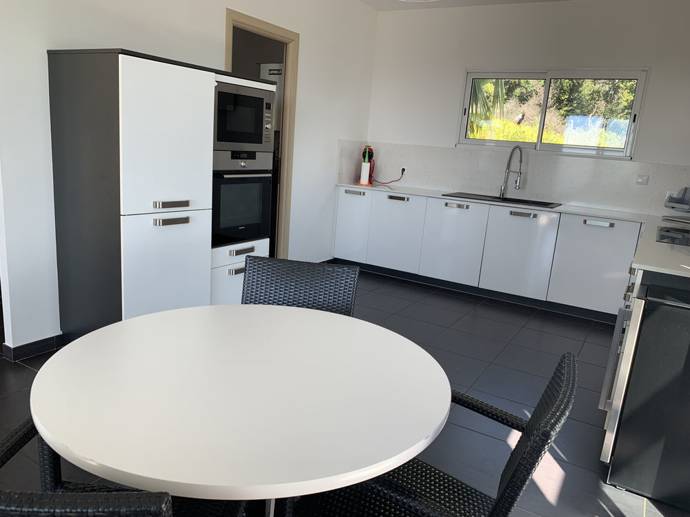 � vendre  Maison Lumio (20260)