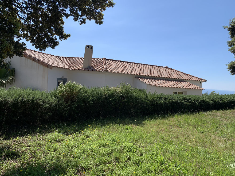 � vendre  Maison Lumio (20260)