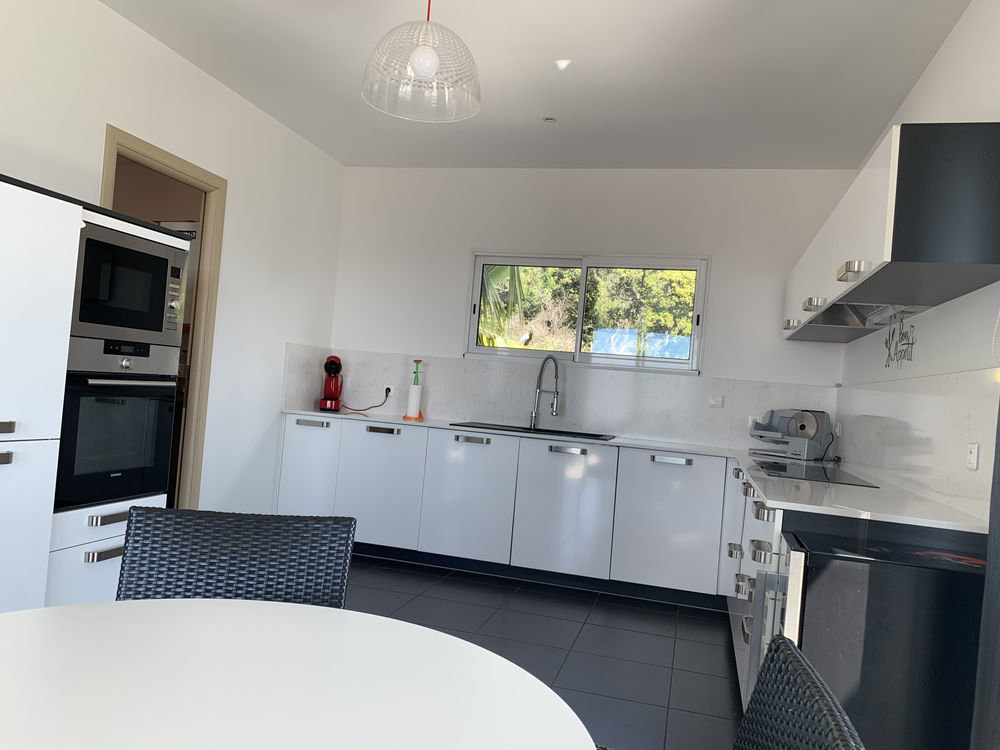 � vendre  Maison Lumio (20260)