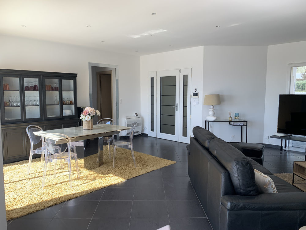 � vendre  Maison Lumio (20260)