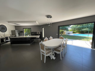  Maison � vendre 9 pi�ces 220 m�