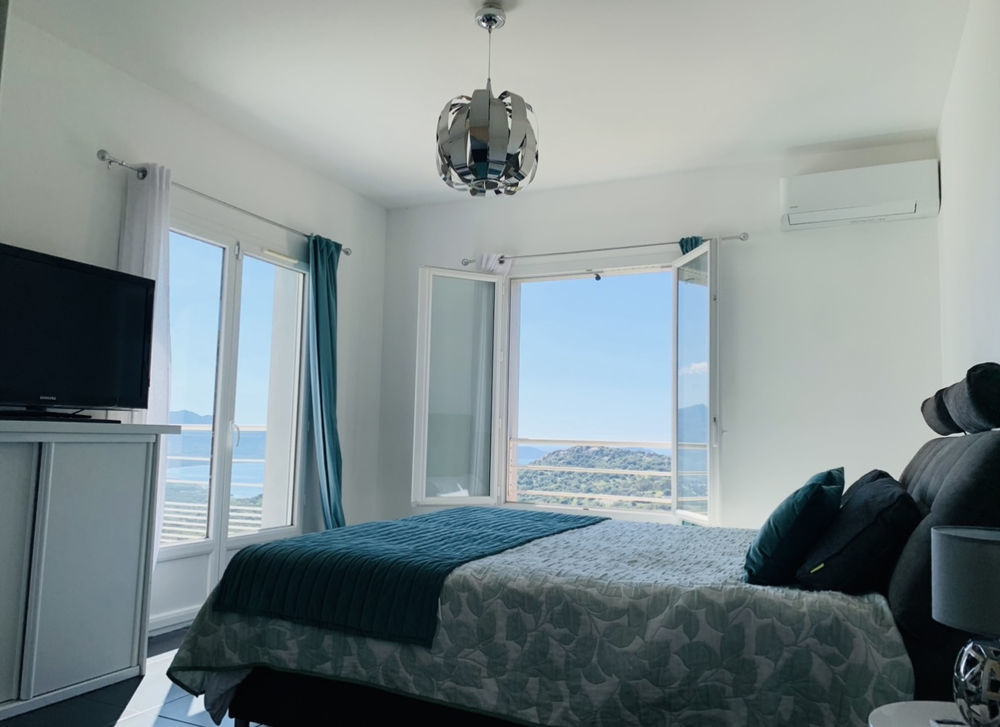 � vendre  Maison Lumio (20260)