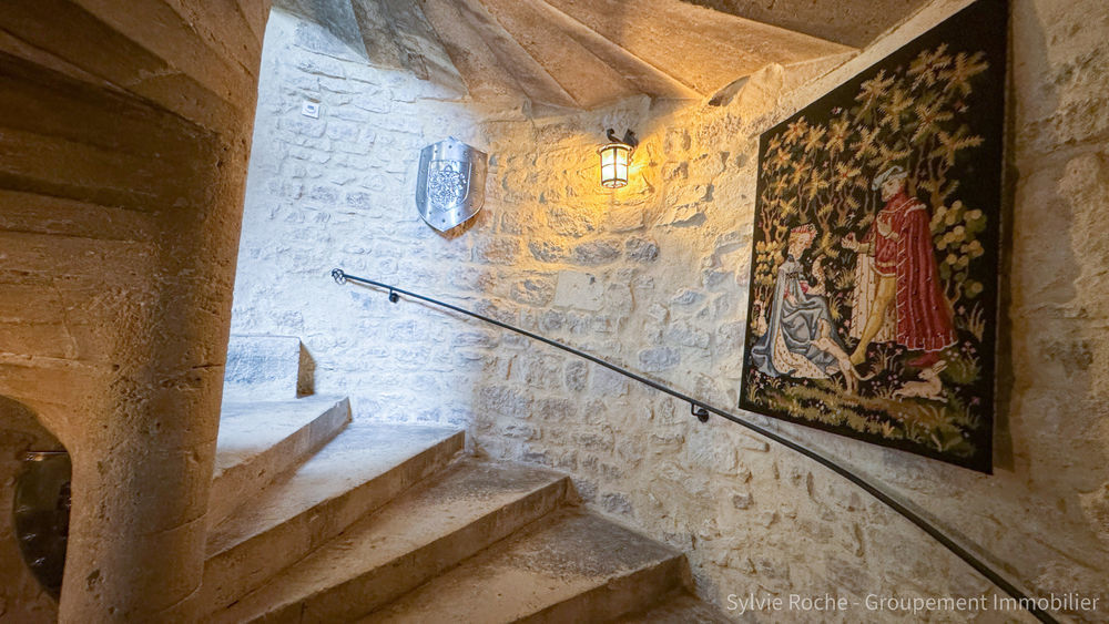 � vendre  Propri�t�/ch�teau Caderousse (84860)