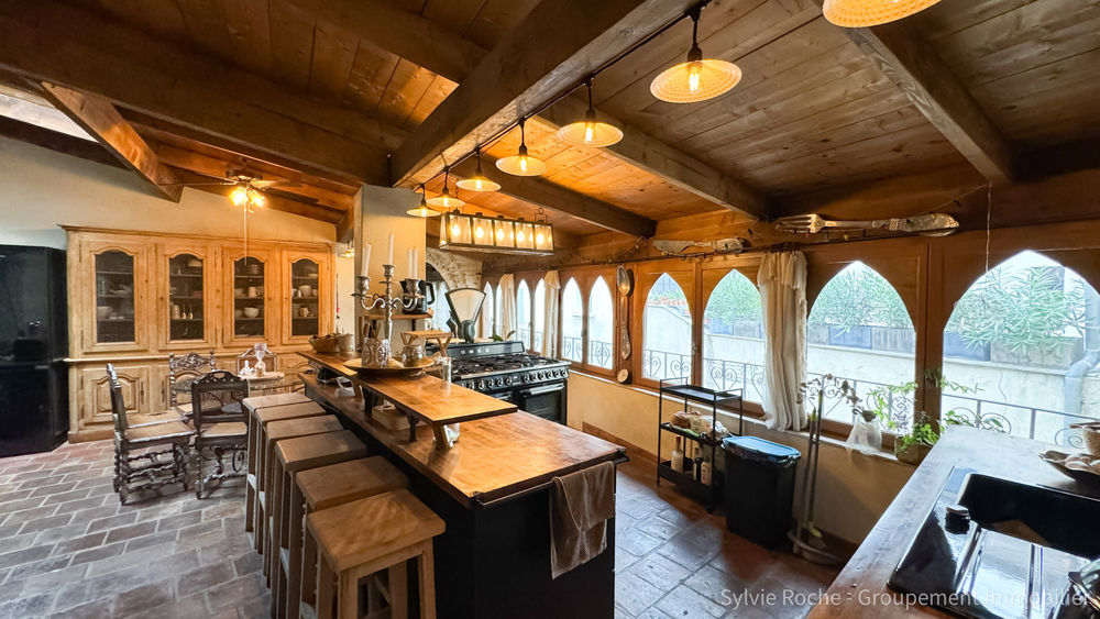 � vendre  Propri�t�/ch�teau Caderousse (84860)