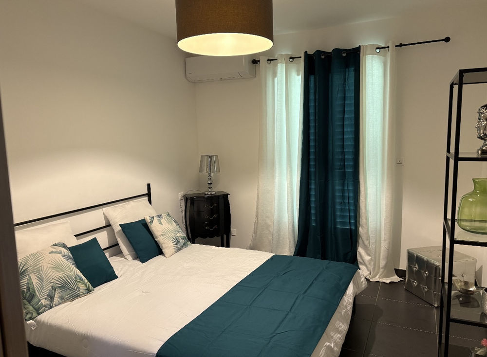 � vendre  Maison Lumio (20260)