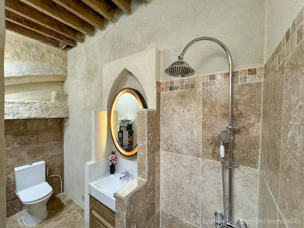 � vendre  Propri�t�/ch�teau Caderousse (84860)