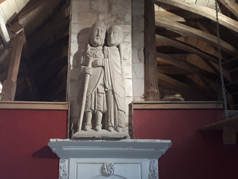 � vendre  Propri�t�/ch�teau Vou (37240)