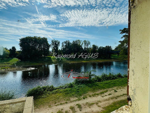   Charmante maison en pierre de 2 chambres au bord de la Dordogne Maison - 5 pi�ce(s) - 100 m�