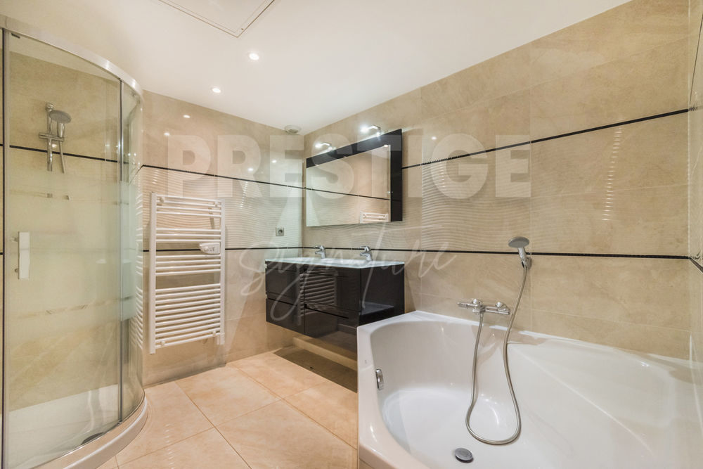 � vendre  Appartement Toulon (83000)