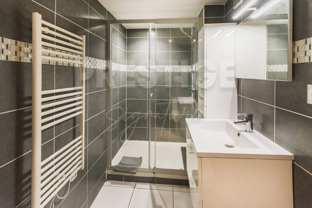 � vendre  Maison Hy�res (83400)