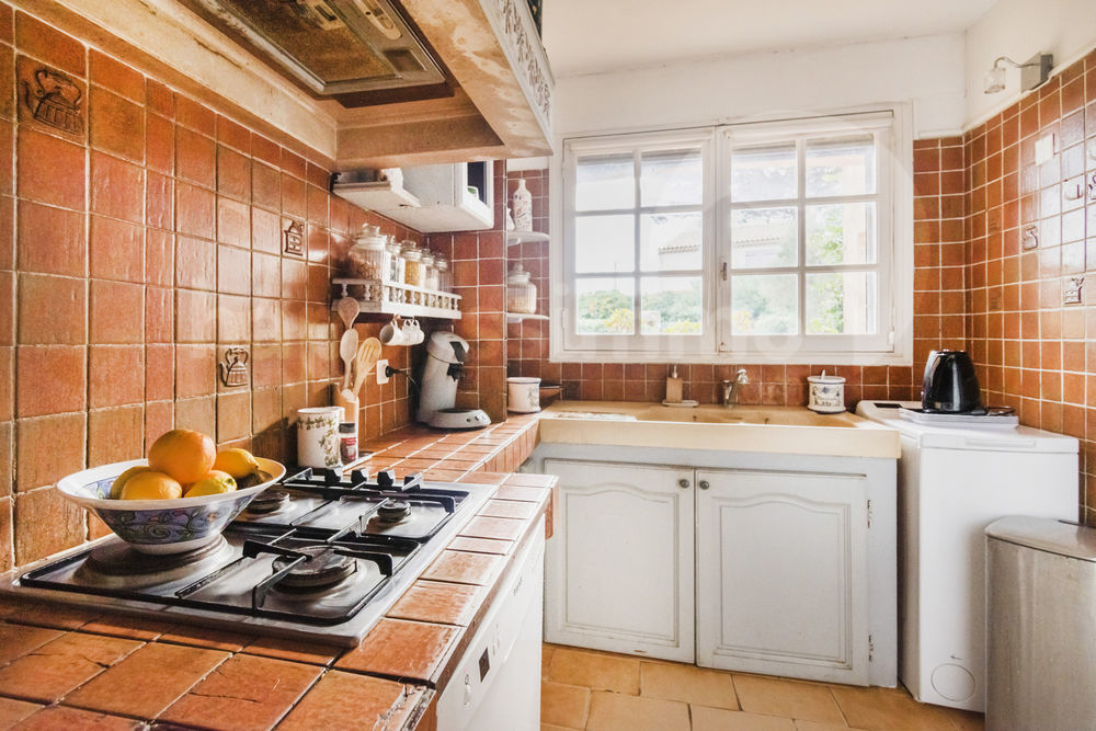 � vendre  Maison Hy�res (83400)