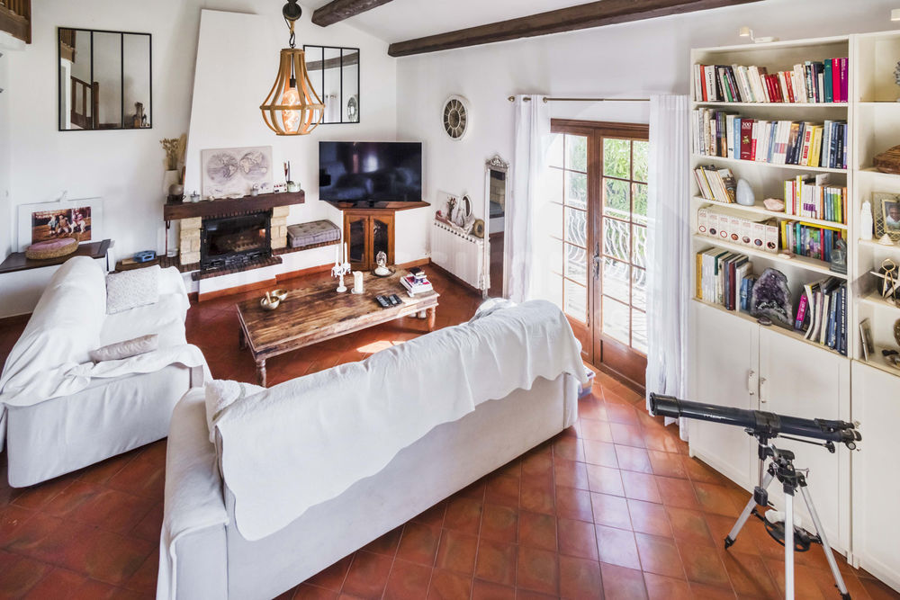 � vendre  Maison Le Cannet-des-Maures (83340)