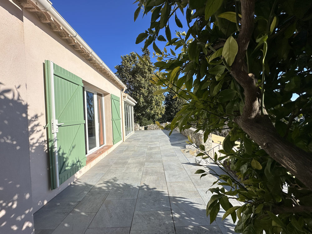 � vendre  Propri�t�/ch�teau Seillans (83440)