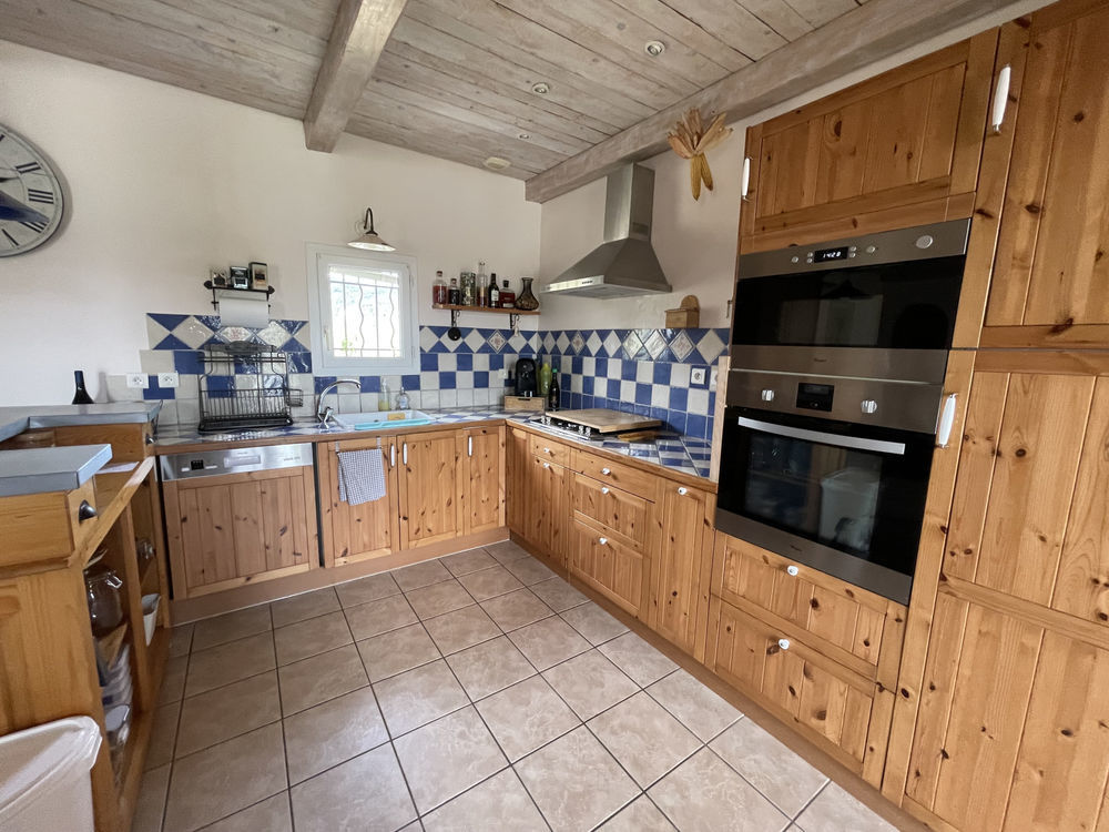 � vendre  Maison Hy�res (83400)