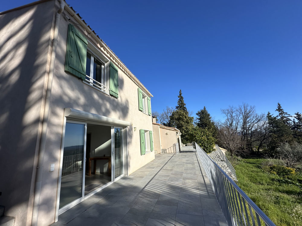 � vendre  Propri�t�/ch�teau Seillans (83440)