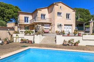  Maison � vendre 7 pi�ces 220 m�