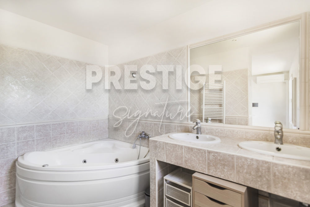 � vendre  Maison Sanary-sur-Mer (83110)