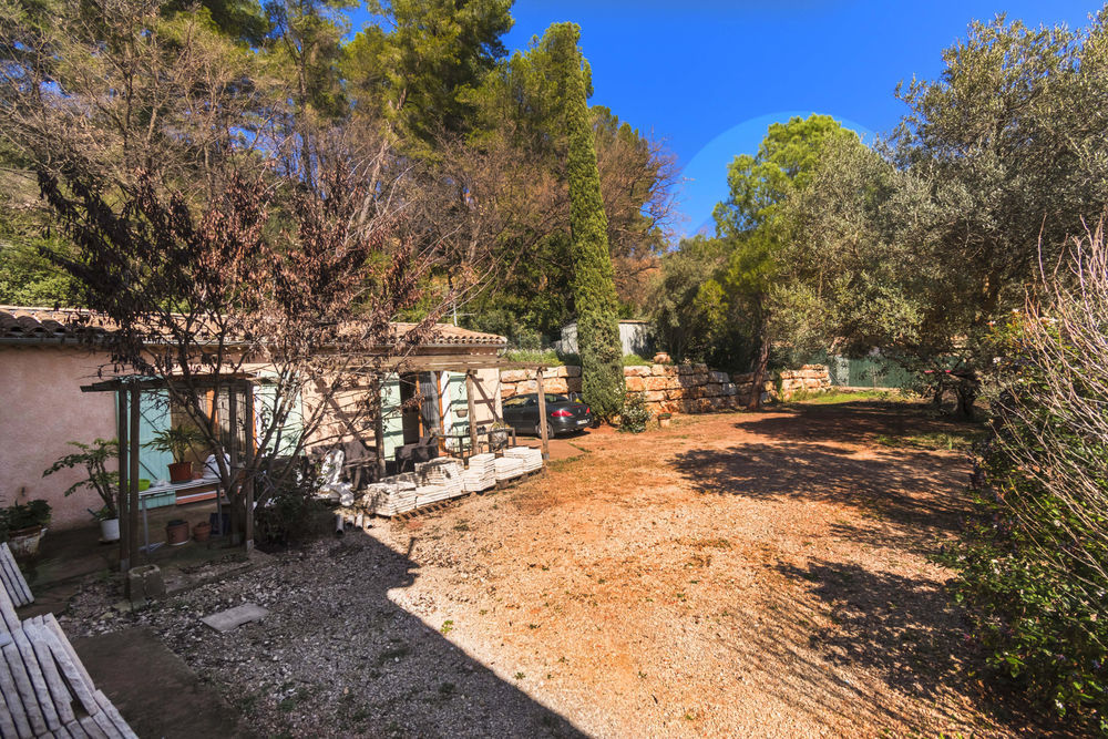 � vendre  Maison Le Cannet-des-Maures (83340)