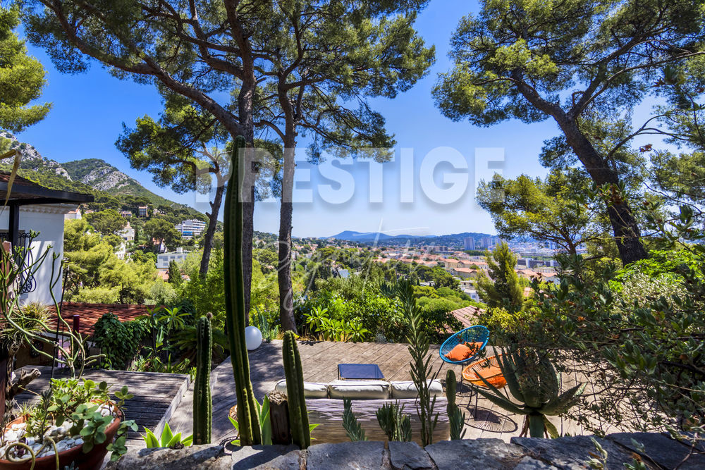 � vendre  Maison Toulon (83200)