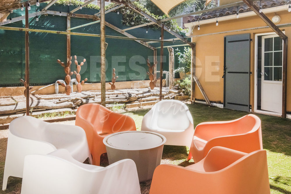 � vendre  Maison Hy�res (83400)