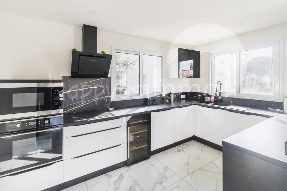 � vendre  Maison Hy�res (83400)