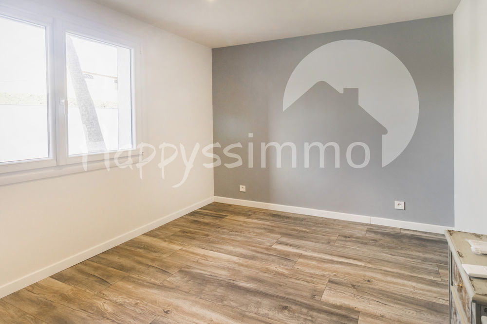 � vendre  Maison Hy�res (83400)