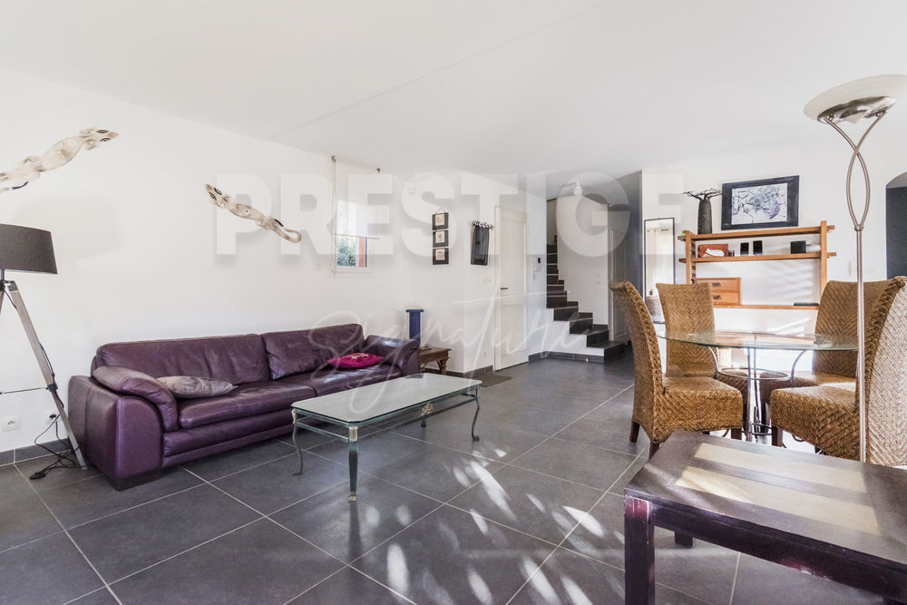 � vendre  Maison Hy�res (83400)