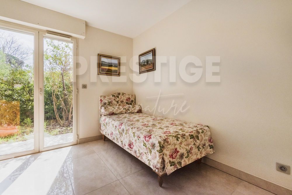 � vendre  Appartement Toulon (83000)