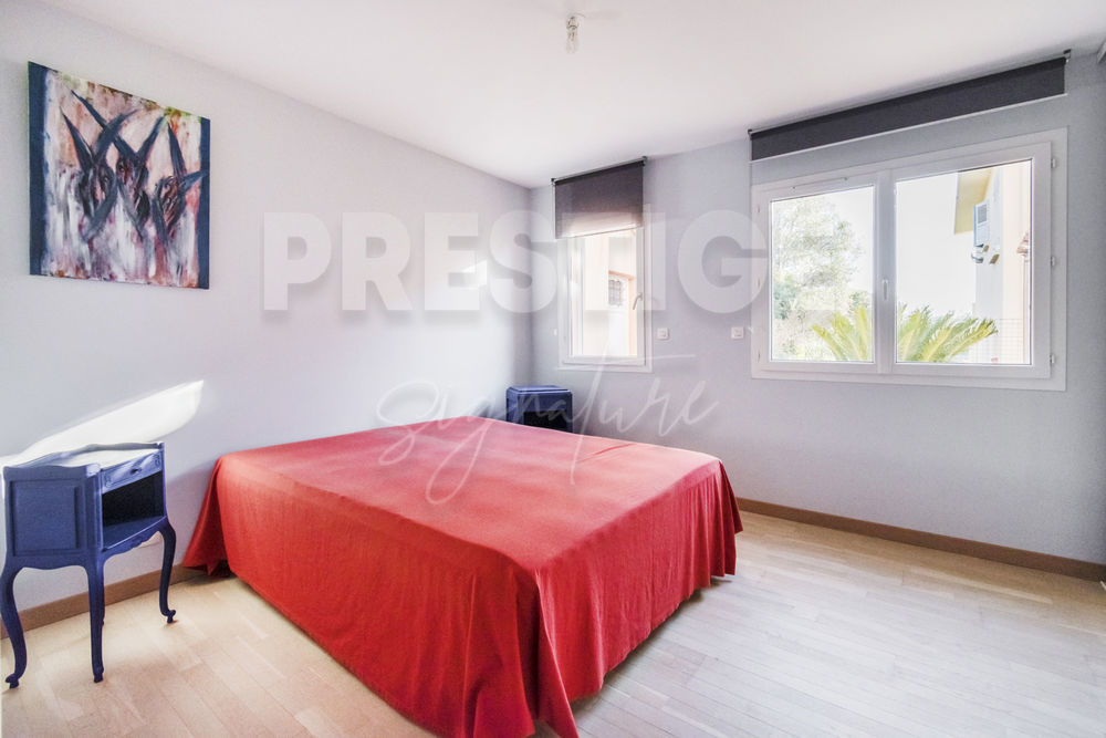 � vendre  Maison Hy�res (83400)